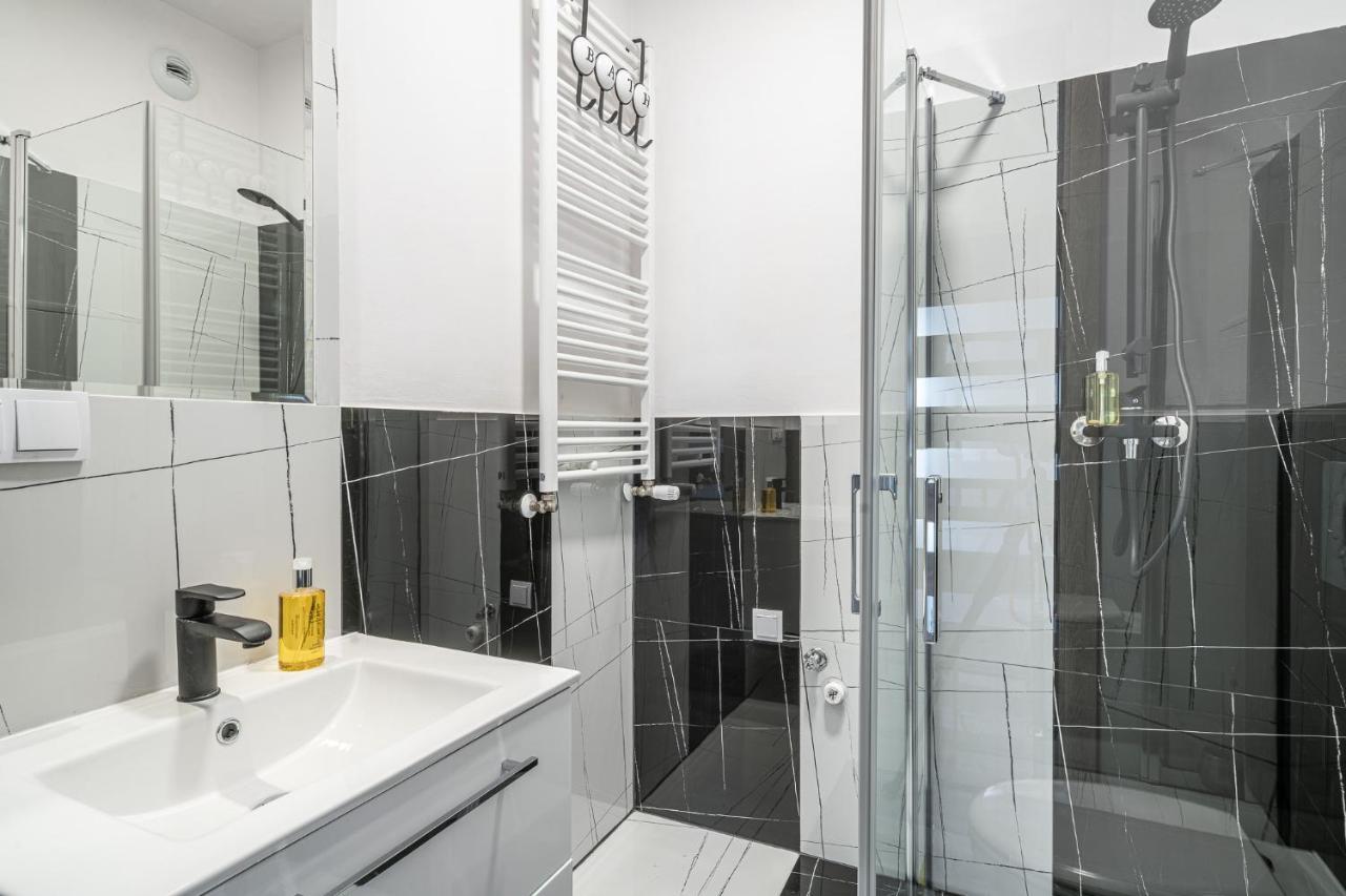 Rentplanet - Apartamenty Na Grobli Breslavia Esterno foto