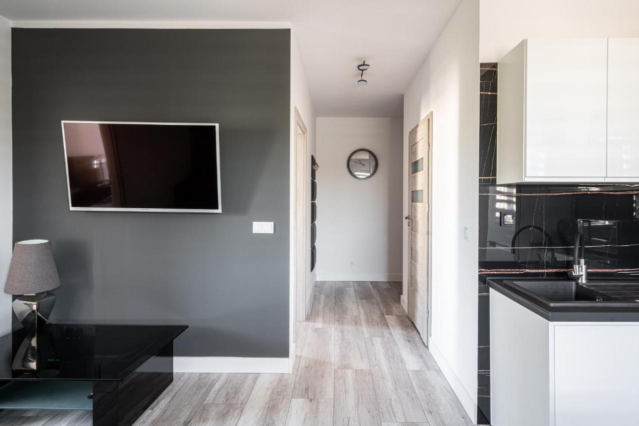 Rentplanet - Apartamenty Na Grobli Breslavia Esterno foto