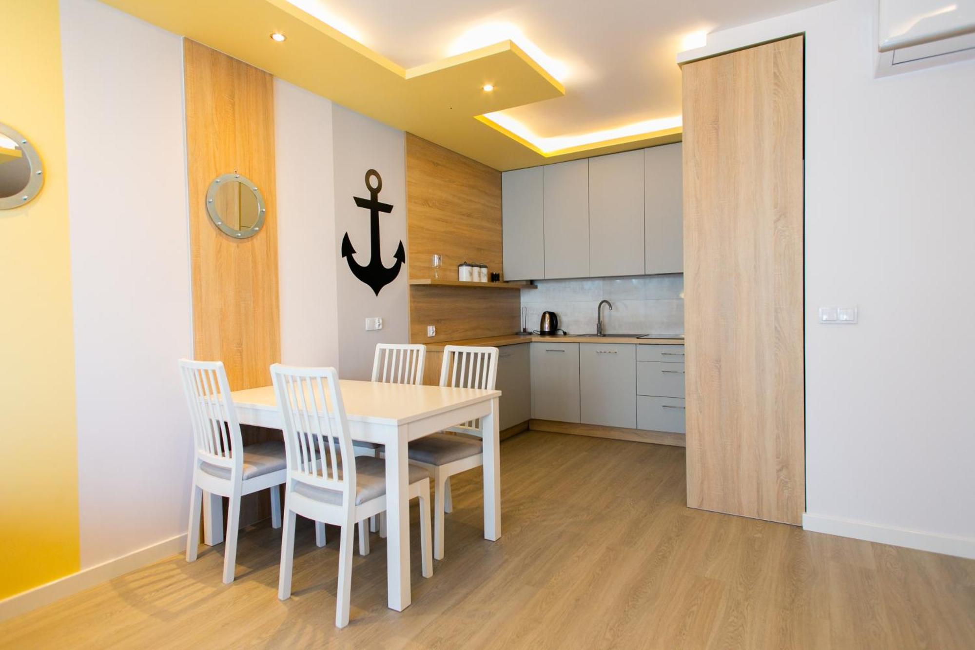 Rentplanet - Apartamenty Na Grobli Breslavia Esterno foto