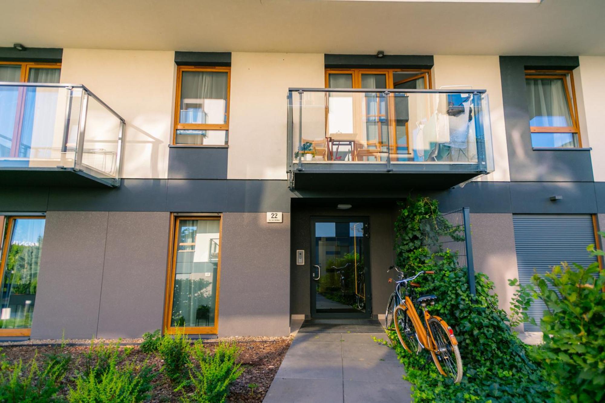 Rentplanet - Apartamenty Na Grobli Breslavia Esterno foto